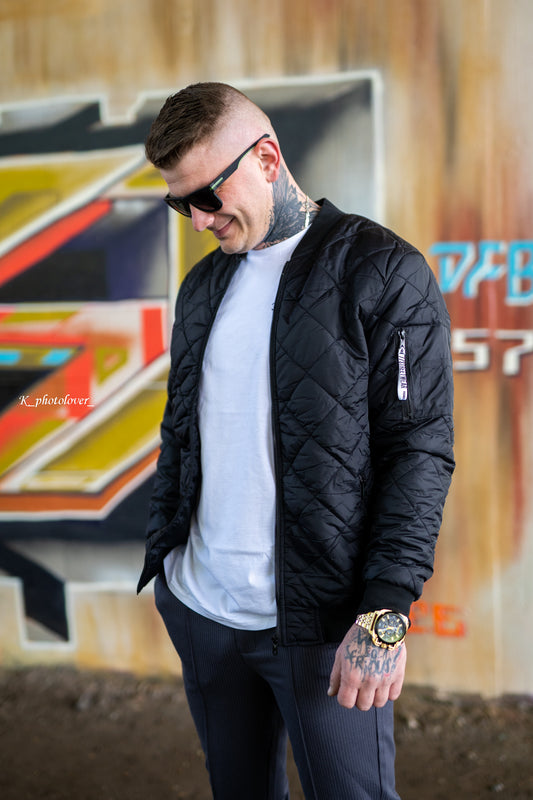 Czarna Bomberka Dudek P56 - Styl i Charakter